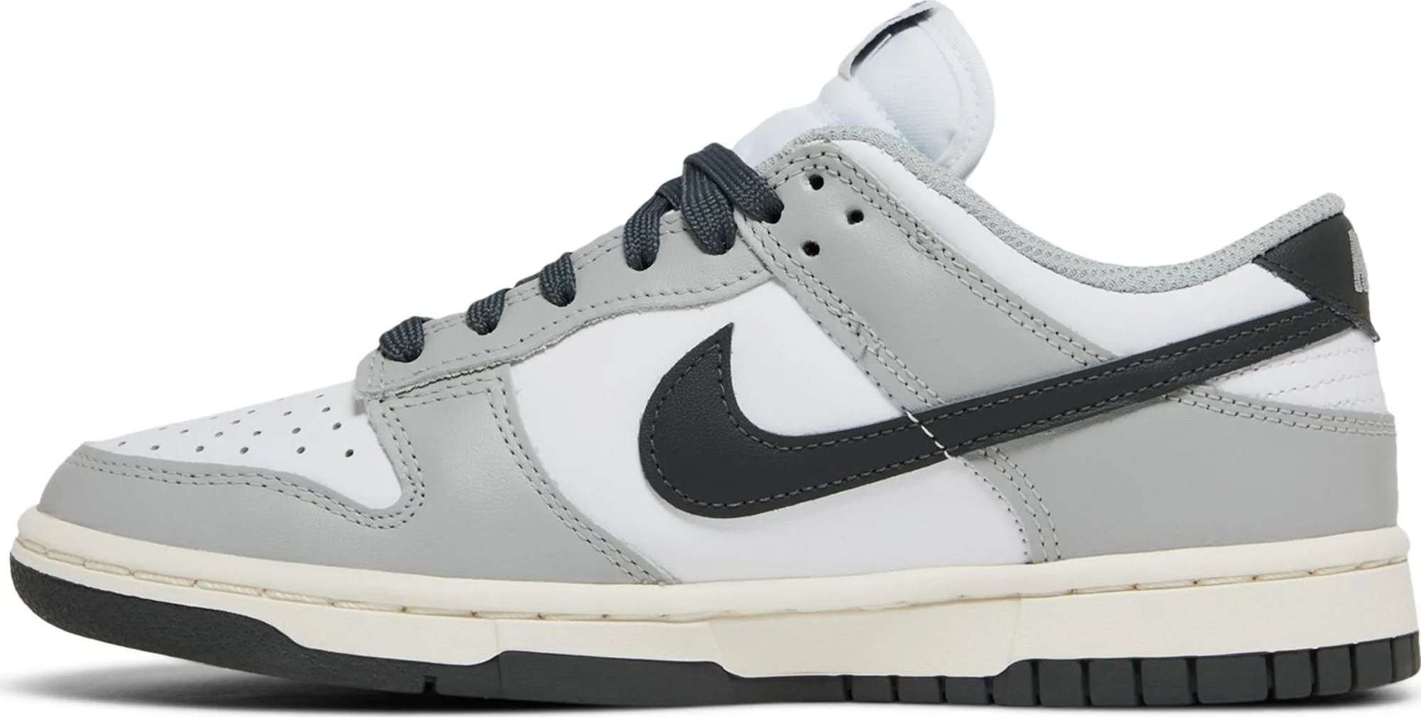 Dunk Low 'Light Smoke Grey' (W)