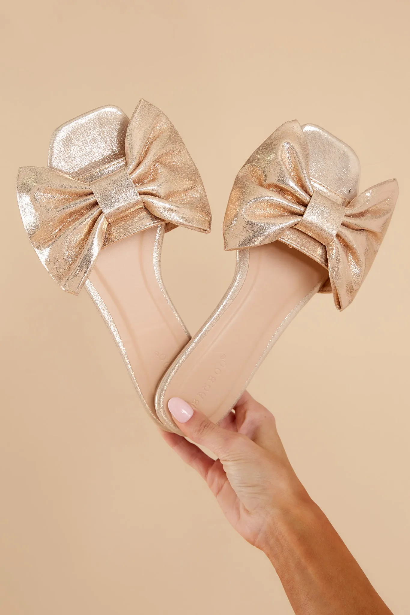 Pretty As A Bow Gold Sandals