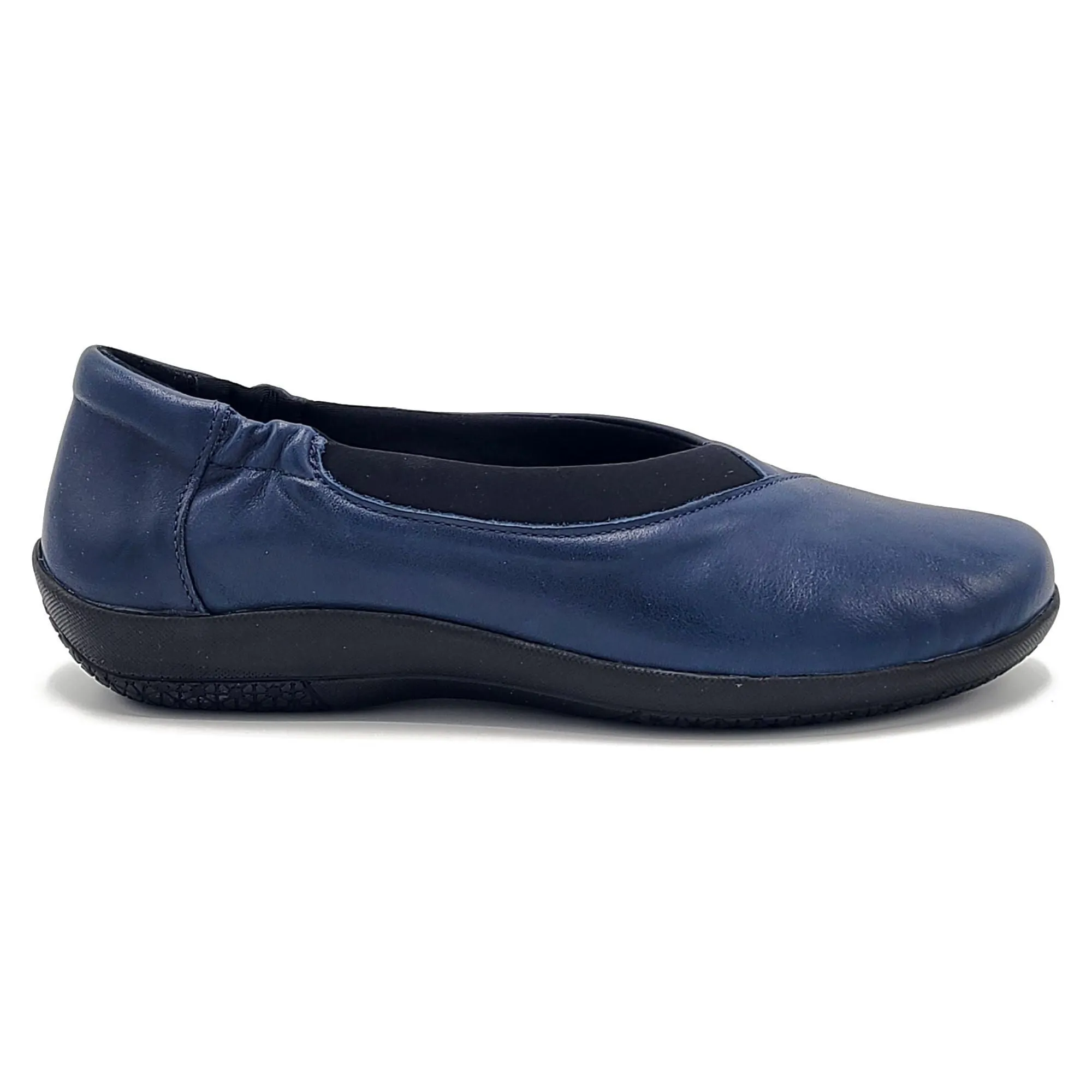 Sole Terra Camdyn Flat 2