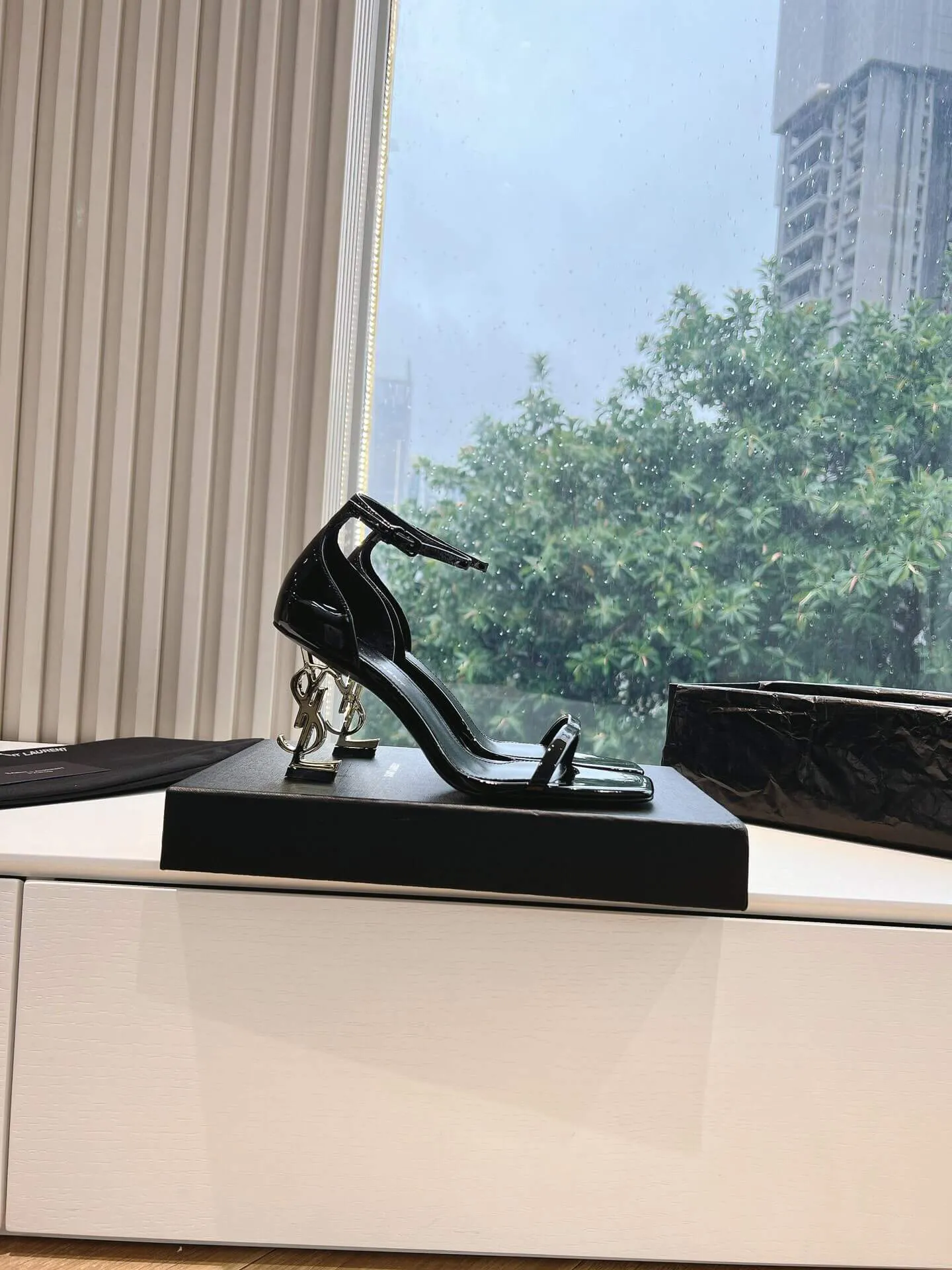 YSL Glam  Sandals