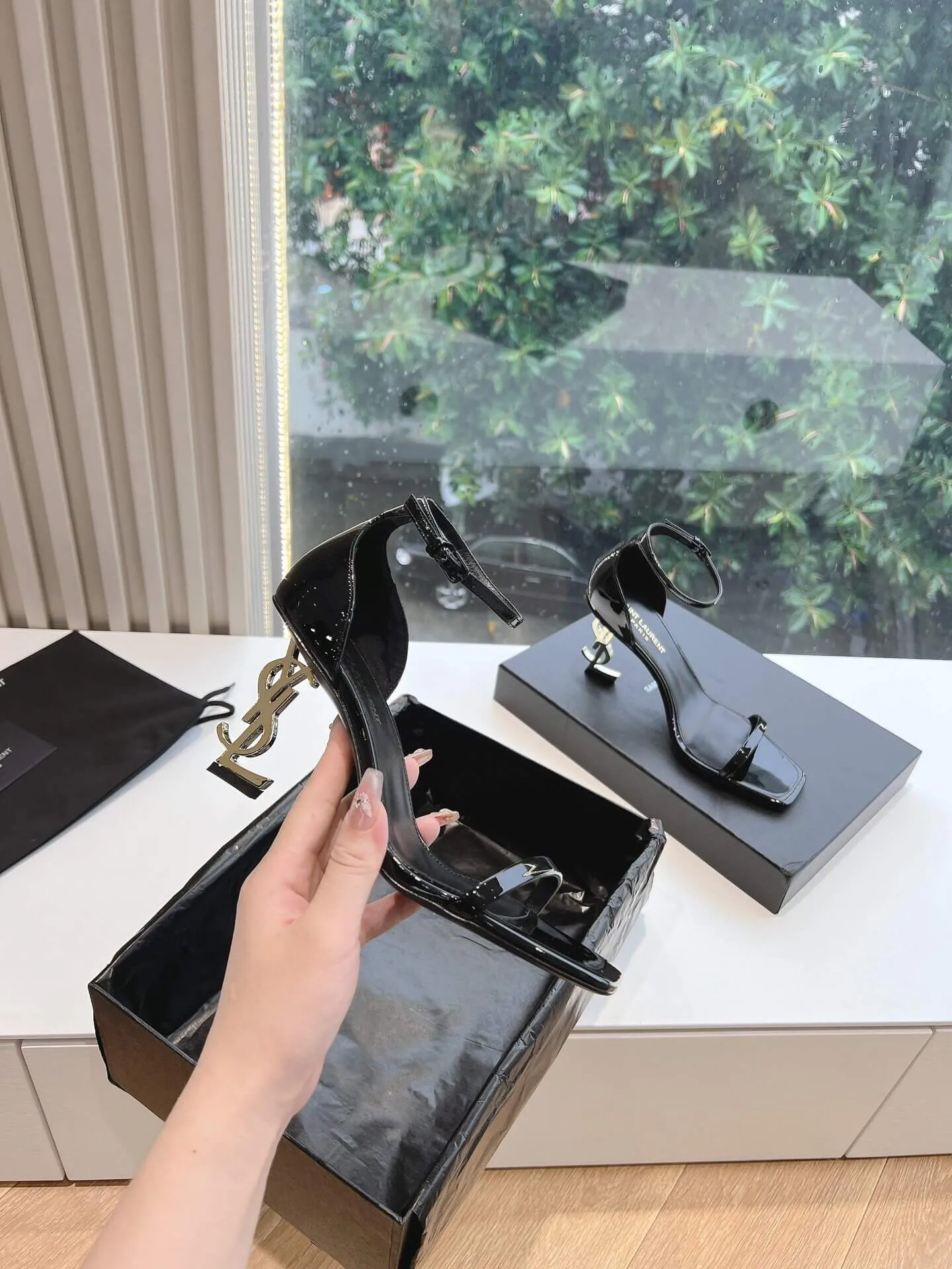 YSL Glam  Sandals